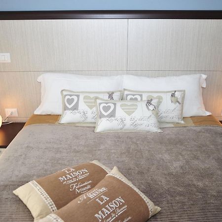 Relais Black Horse Millesimo Zewnętrze zdjęcie
