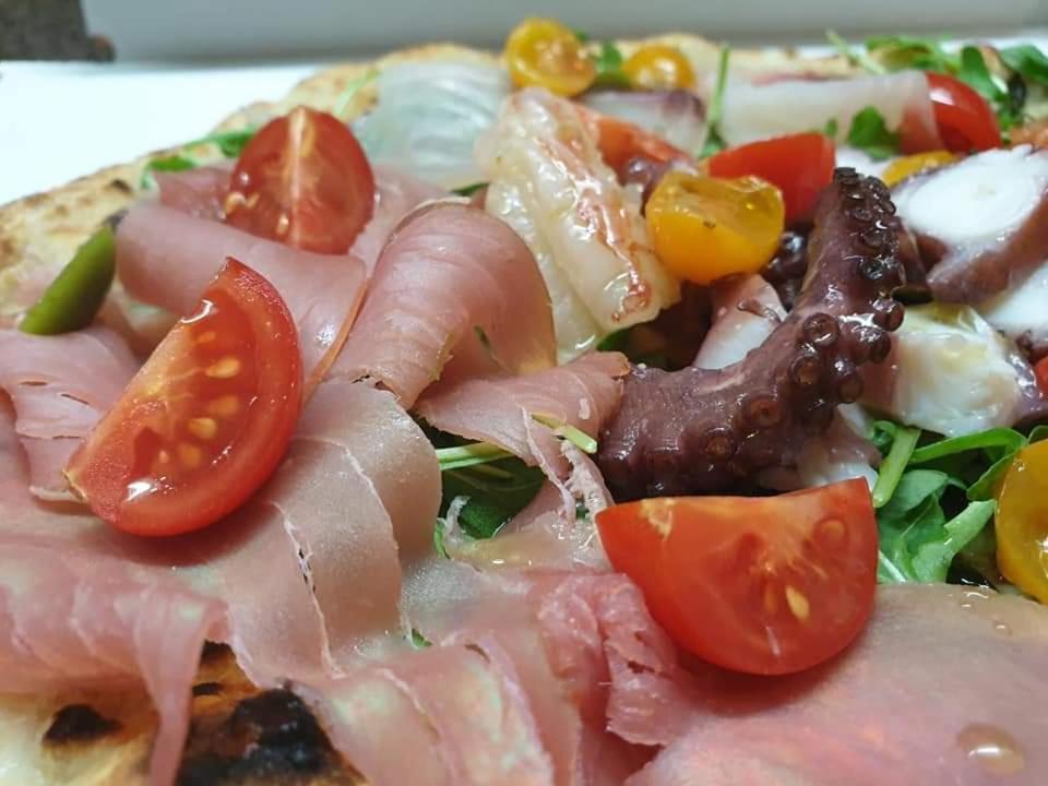 Relais Black Horse Millesimo Zewnętrze zdjęcie