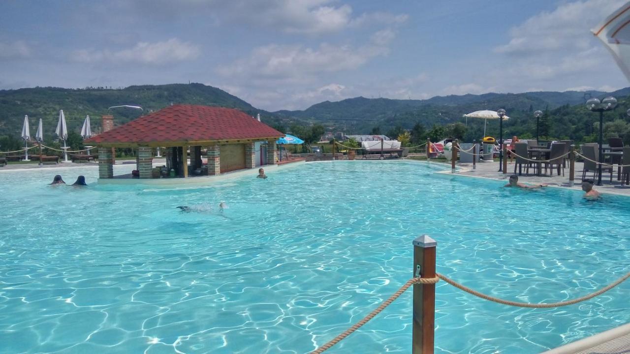 Relais Black Horse Millesimo Zewnętrze zdjęcie