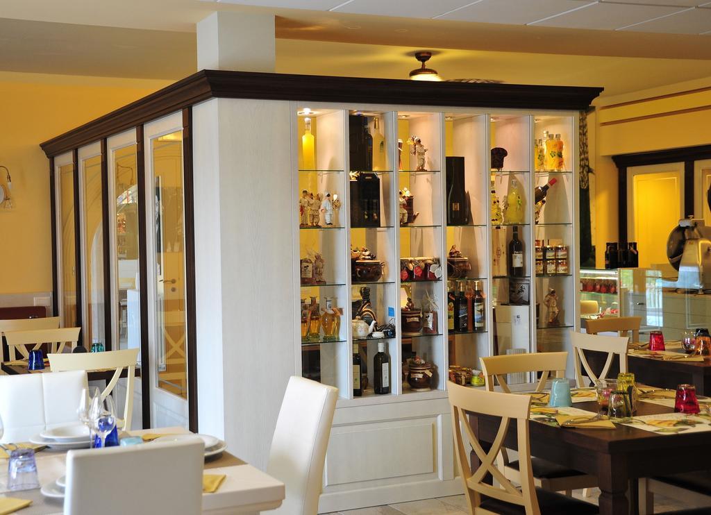 Relais Black Horse Millesimo Zewnętrze zdjęcie